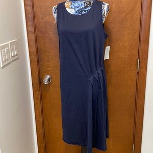 StitchDrop t _shirt dress size medium, NWT